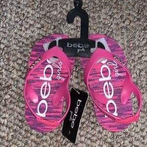 NWT Bebe girls flip flops